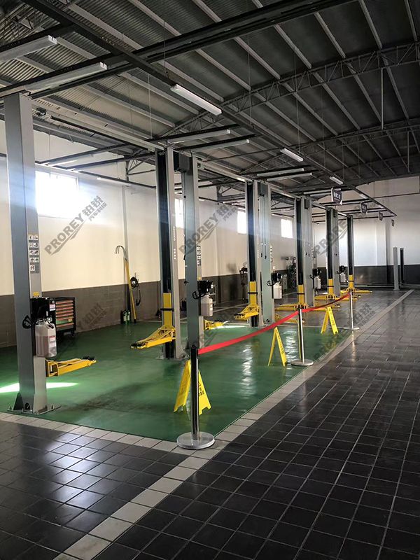 几何汽车4S店-安步出行-龙门举升机