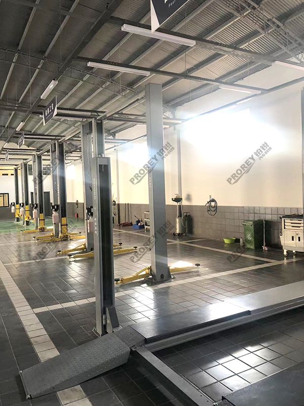 几何汽车4S店-安步出行-大剪举升机