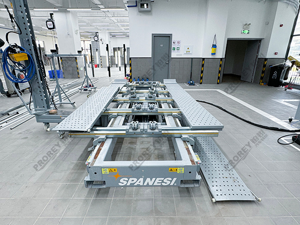 广东理想4S店-东莞华逸通理想 (8)