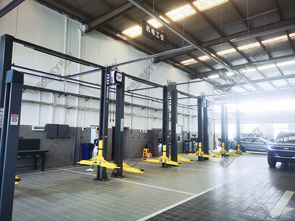 西安方程豹4S店-正耀鸿元方程豹 (3)