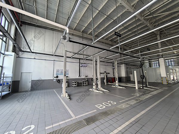 天津鸿蒙智行4S店-天津博惠滨海鸿蒙 (8)